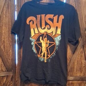 Zigi Soho Black and Orange Graphic Tee